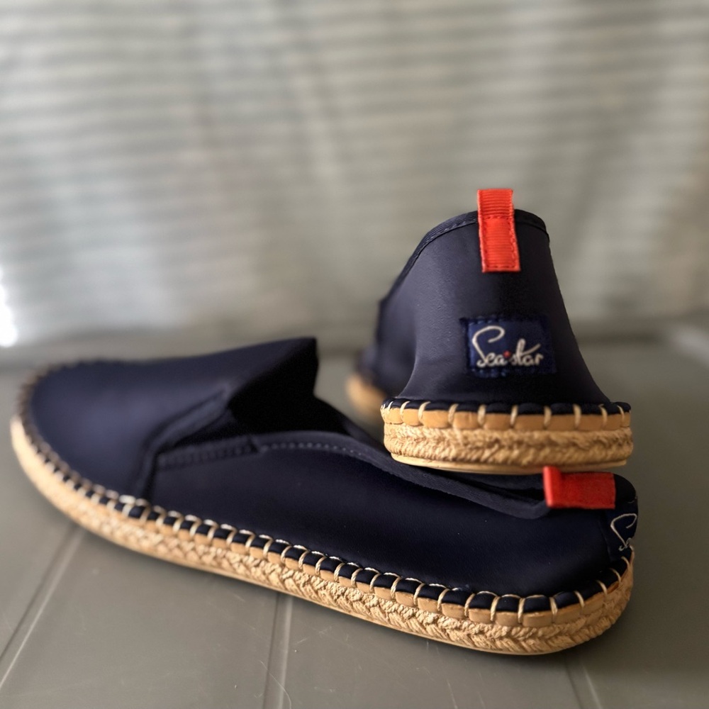 Sandler Men's Navy Loafers with Red Detail